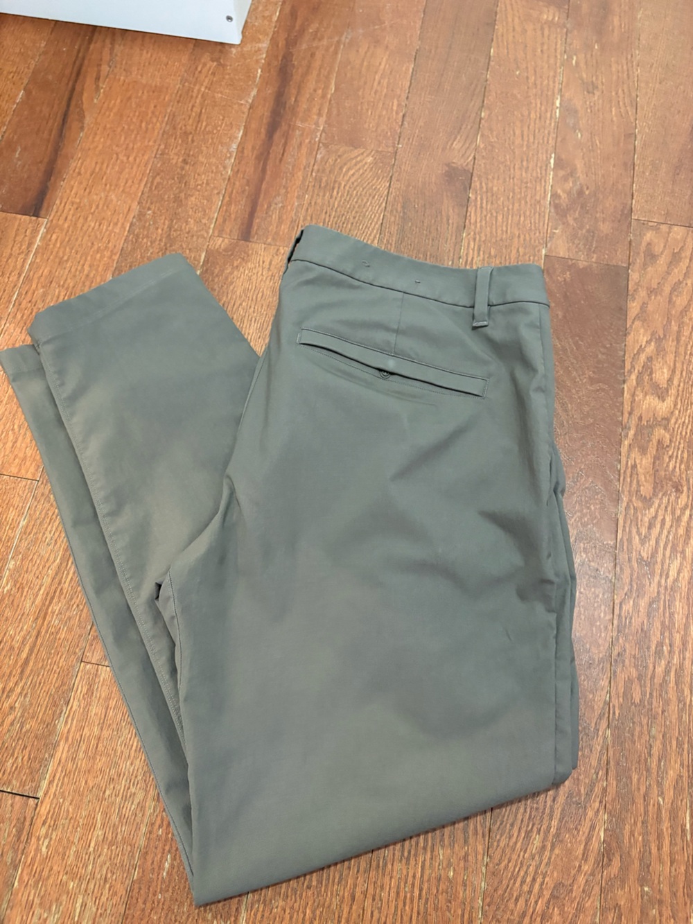 lululemon athletica Men's brown dress pants.